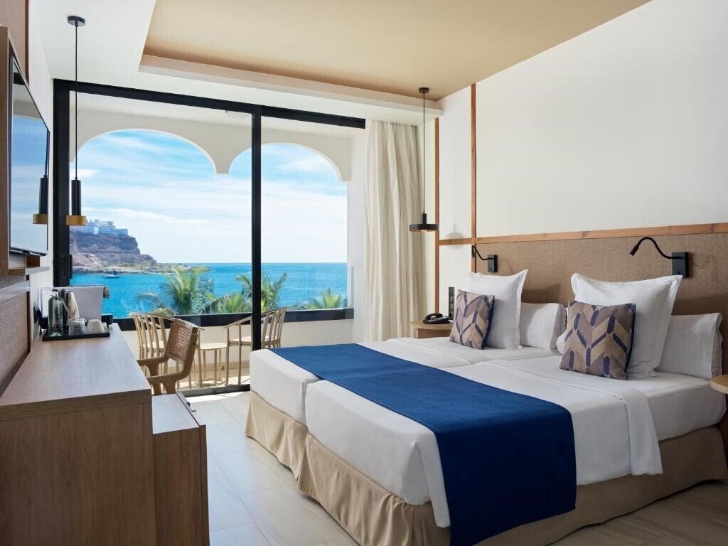 Фото H10 Costa Mogan (Adults Only 18+) 4*