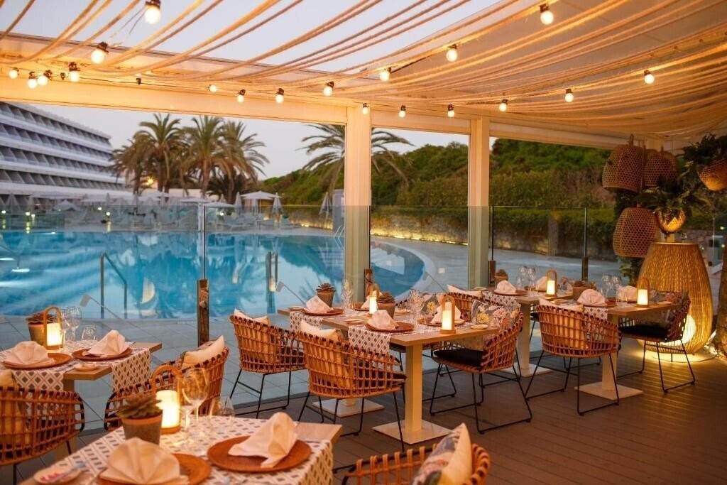 Картинка Santa Monica Suites 4*