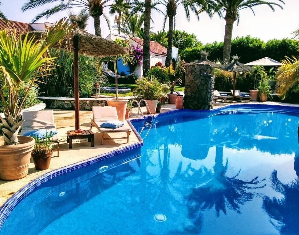Отель Birdcage Gay Resort - Adult Only 4*