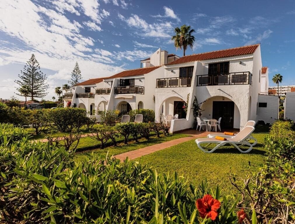 Отель Parquemar 2*