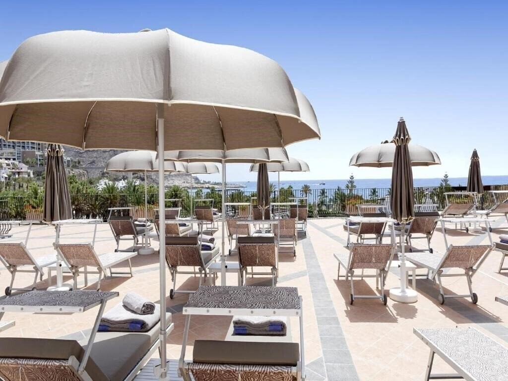 Отель Idyll Suites (Adults Only) 3*