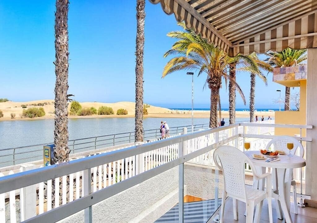 Готель Apartamentos Cocoteros 2*