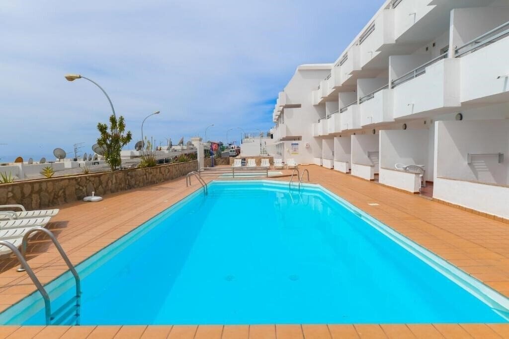 Готель Livvo Puerto Bello 3*