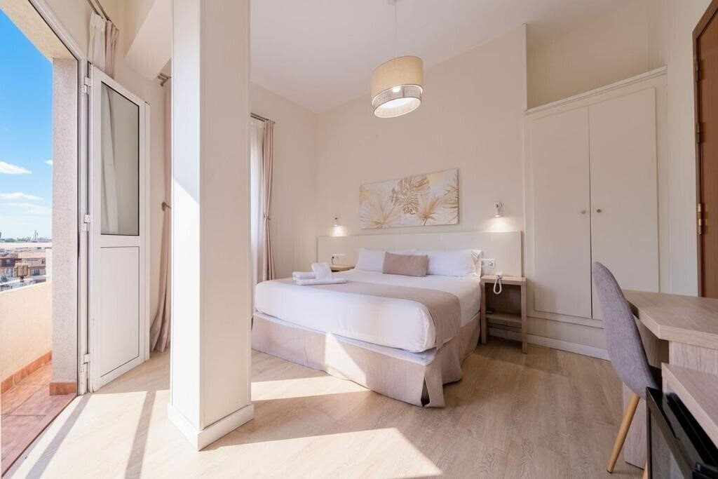 Готель Ura Hotels Boutique Gurea 2*
