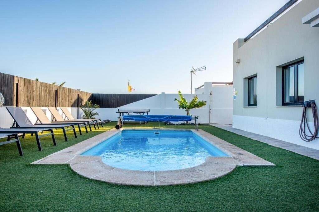 Отель Ereza Villas Alicia 3*