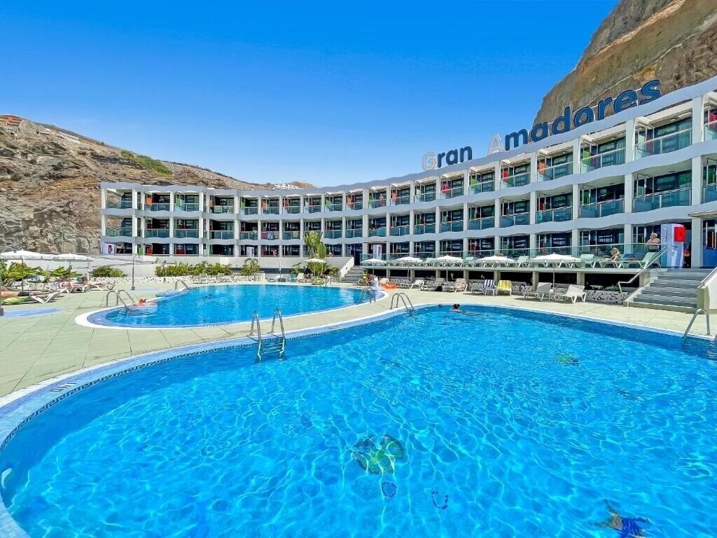 Фотография Apartamentos Gran Amadores 3*