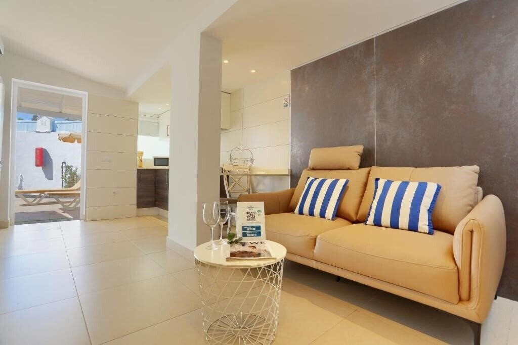 Фото Neptuno Bungalows 4*