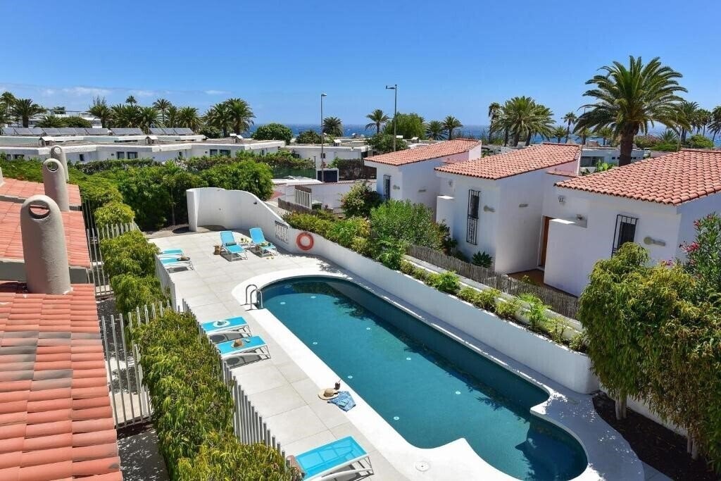 Отель Velsuites by VillaGranCanaria 4*