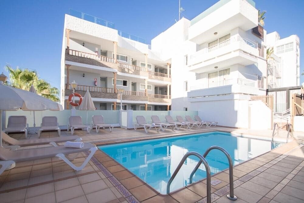 Изображение LIVVO Tarahal Apartamentos 3*