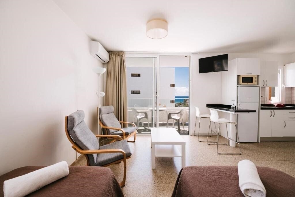 Картинка LIVVO Tarahal Apartamentos 3*