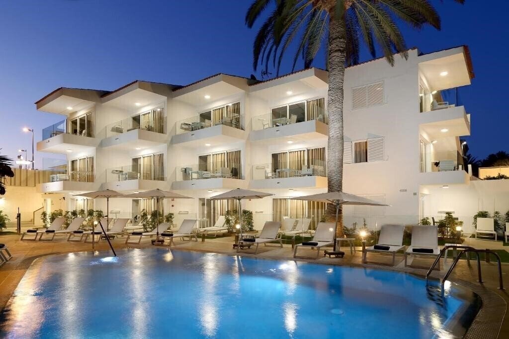 Зображення Las Tejas Apartments 2*
