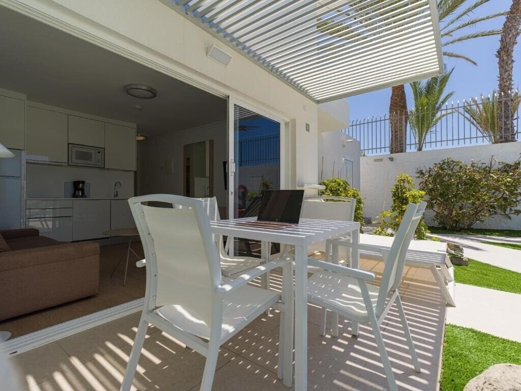 Картинка Las Tejas Apartments 2*