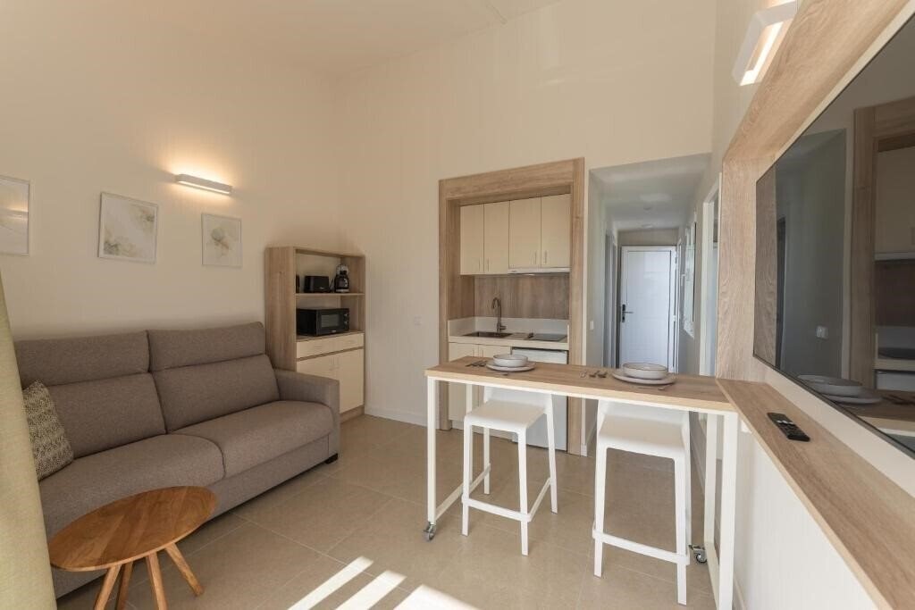 Фотографія Salt Apartments Tivoli 3*