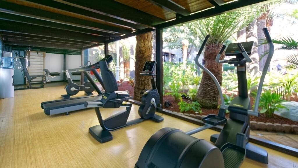 Картинка Parque Tropical 4*