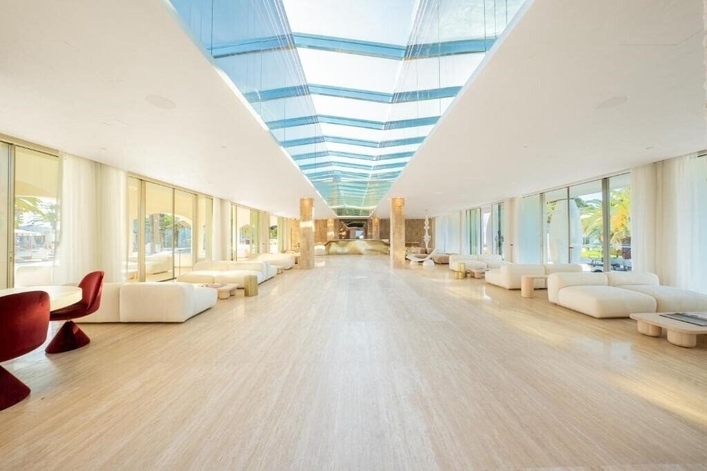Фото Destino Five Ibiza 5*