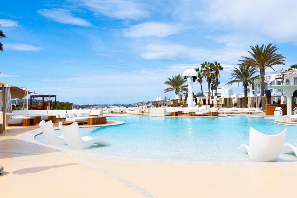 Зображення Destino Five Ibiza 5*