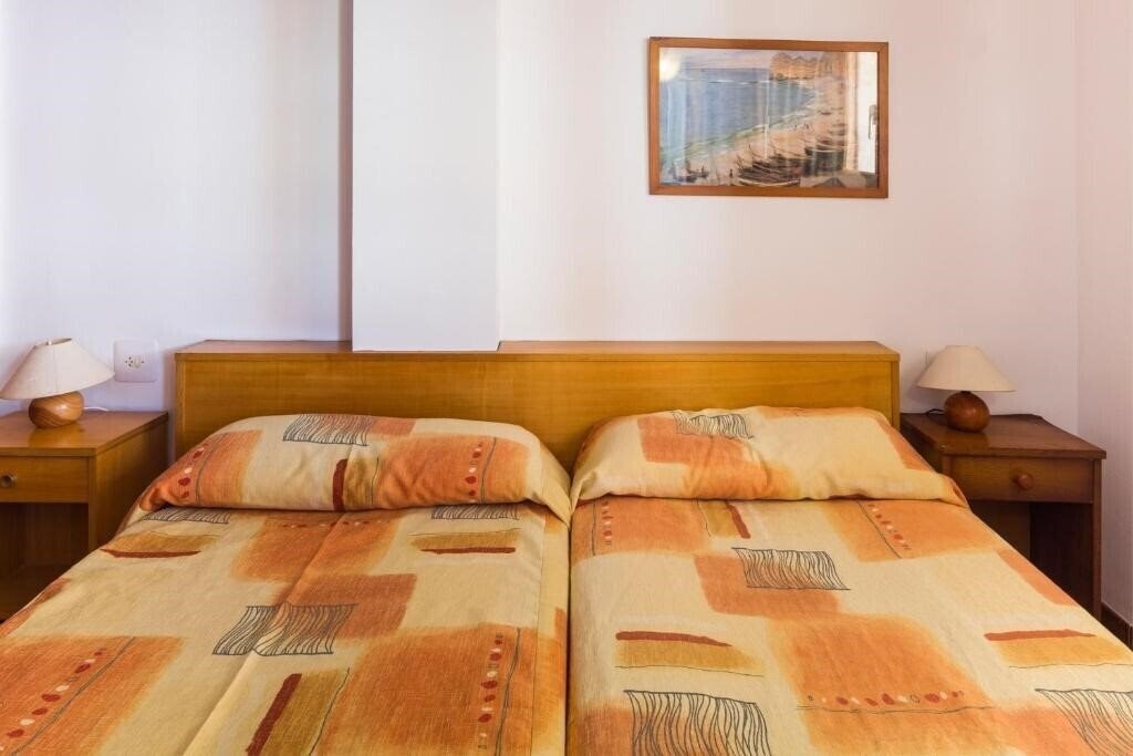 Фото Arlanza Apartments 2*