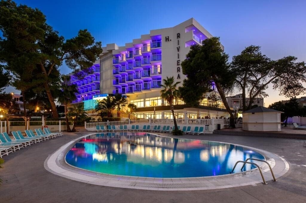 Готель Vibra Riviera Hotel 3*