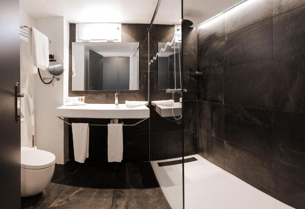 Фотография Apartamentos La Kiki 3*