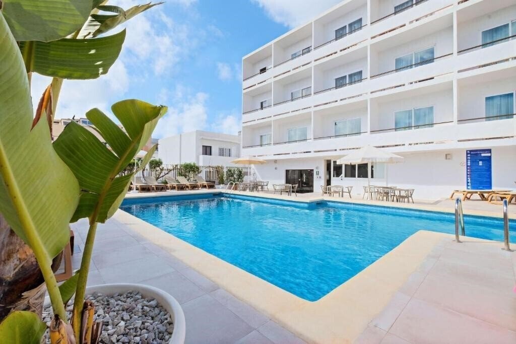 Отель Azuline Mediterraneo 2*