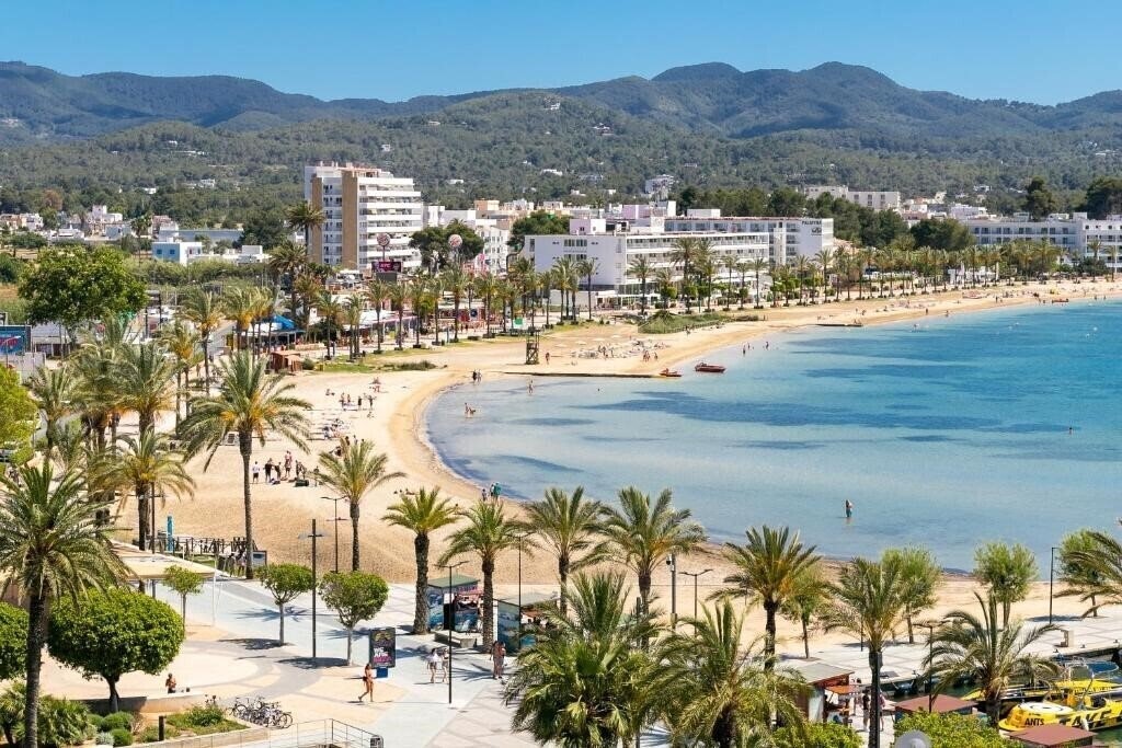 Картинка The Red Hotel By Ibiza Feeling 2*