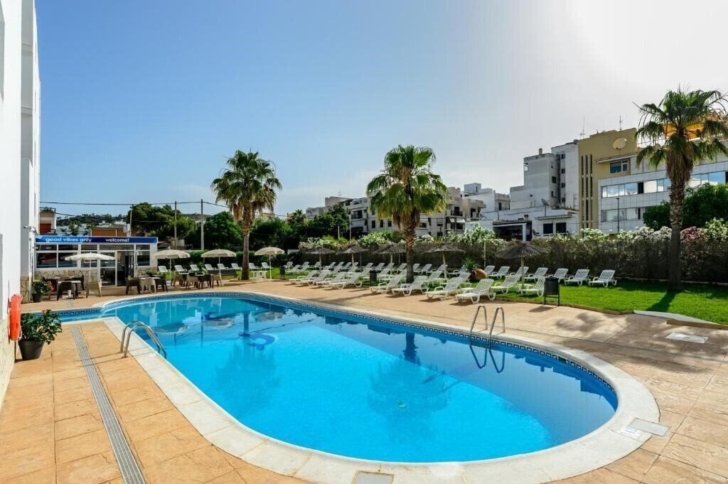 Отель Vibra Central City Aparthotel 2*