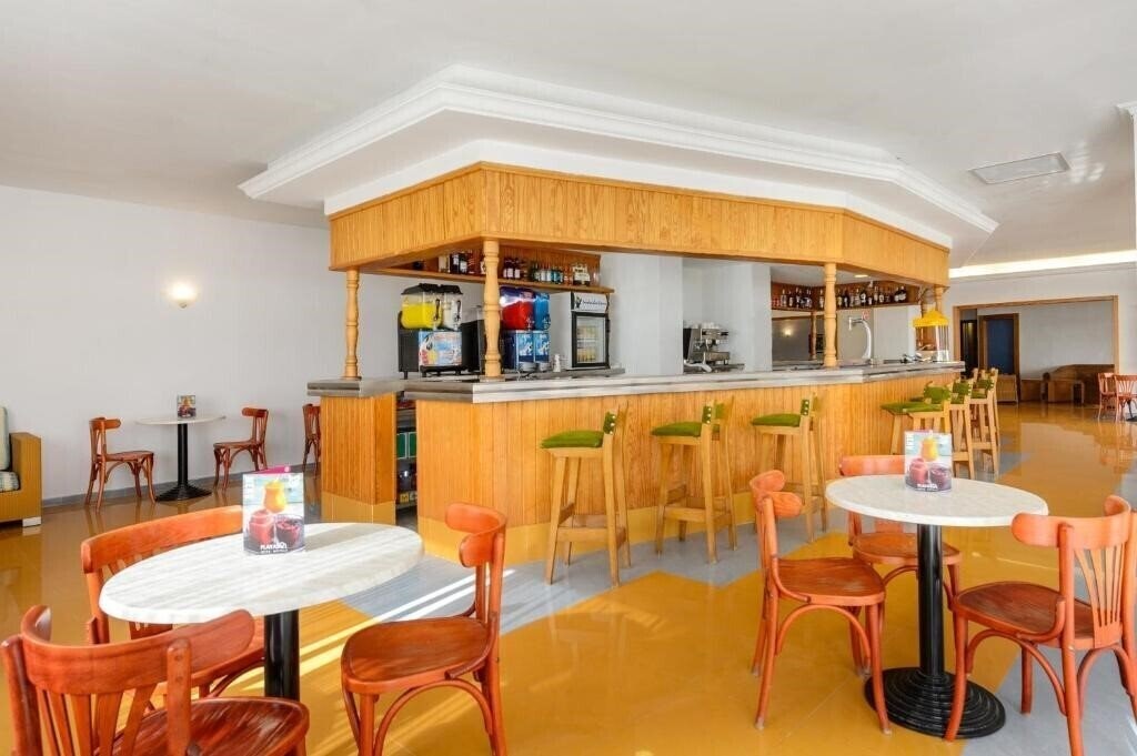 Фотография Vibra Monterrey Aparthotel 2*