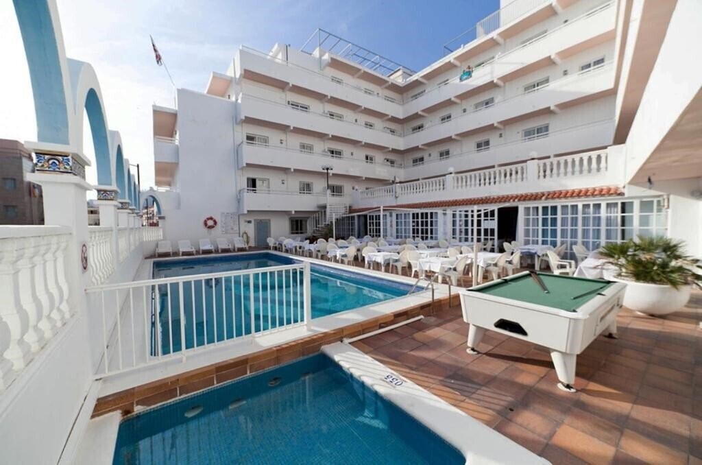 Фотографія Vibra Lux Mar Aparthotel 3*