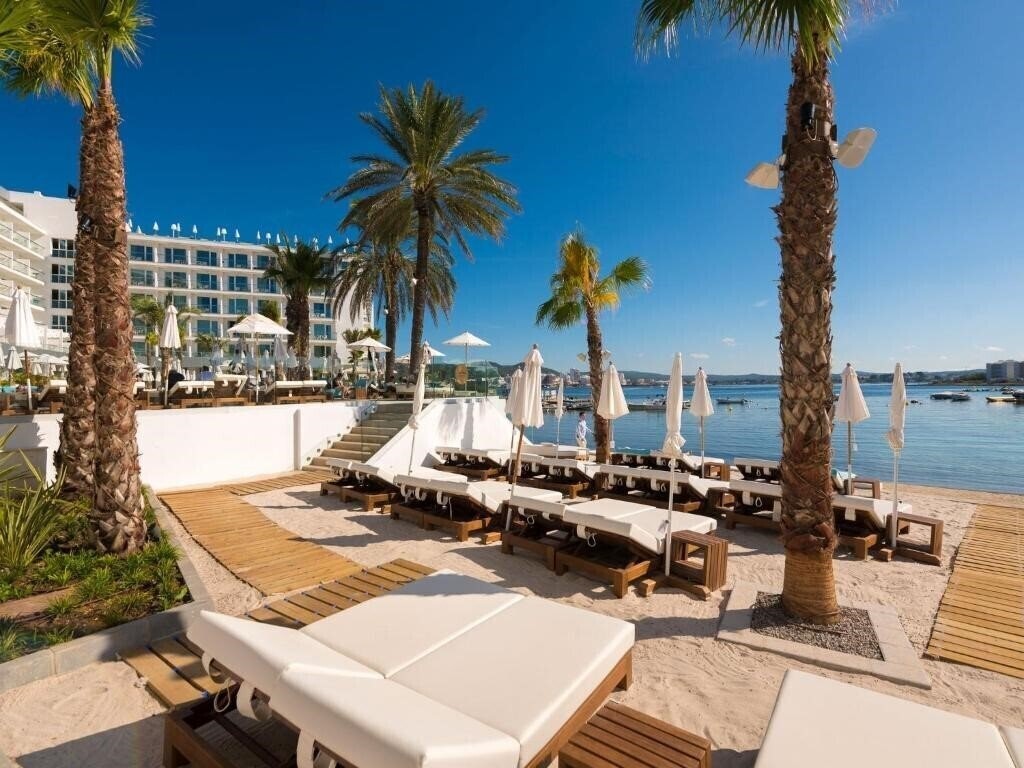 Картинка Amare Beach Hotel Ibiza (ex. Fiesta Hotel Milord) 4*
