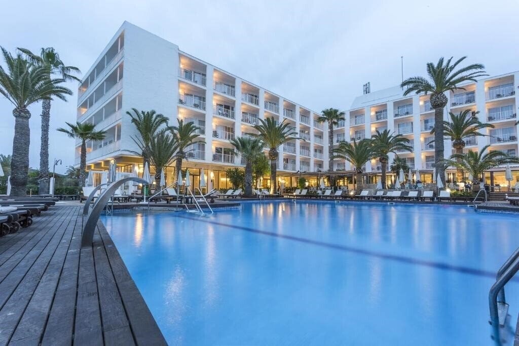 Фото Fiesta Hotel Palmyra 4*