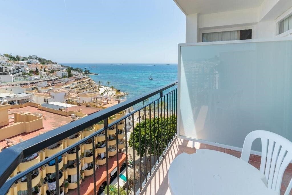 Фотография Suncoast Ibiza Hotel 2*