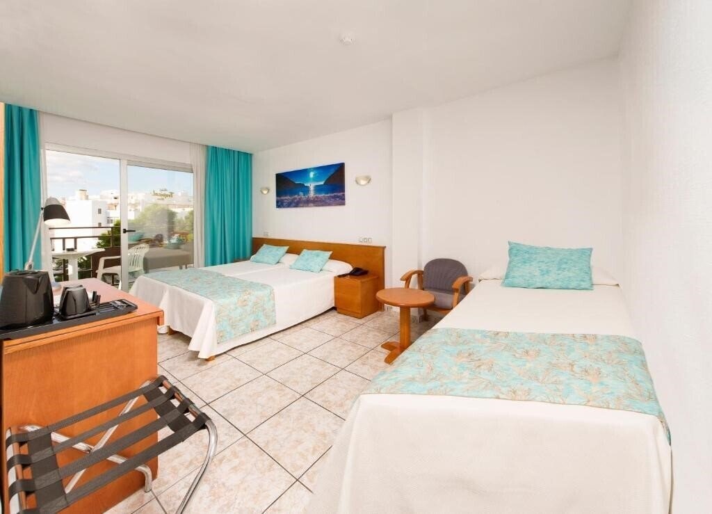 Фото Tropical 3*