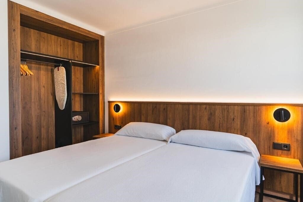 Изображение Hotel Vago Ibiza 2*