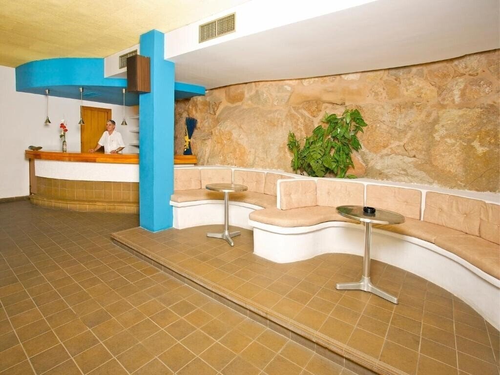 Фотография Apartamentos San Miguel Park & Esmeralda Mar 2*
