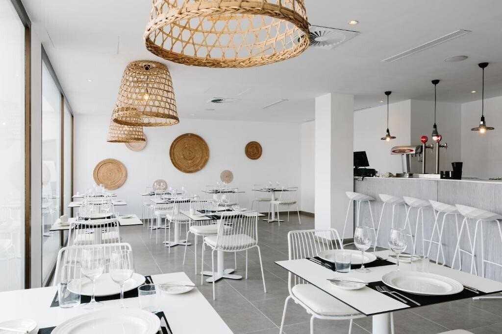 Фото Aluasoul Ibiza 4*