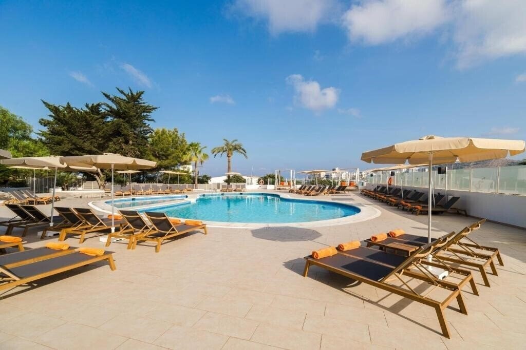 Фотография Thb Ocean Beach 4*
