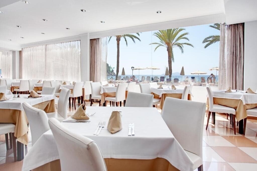 Изображение Grupotel Imperio Playa 4*