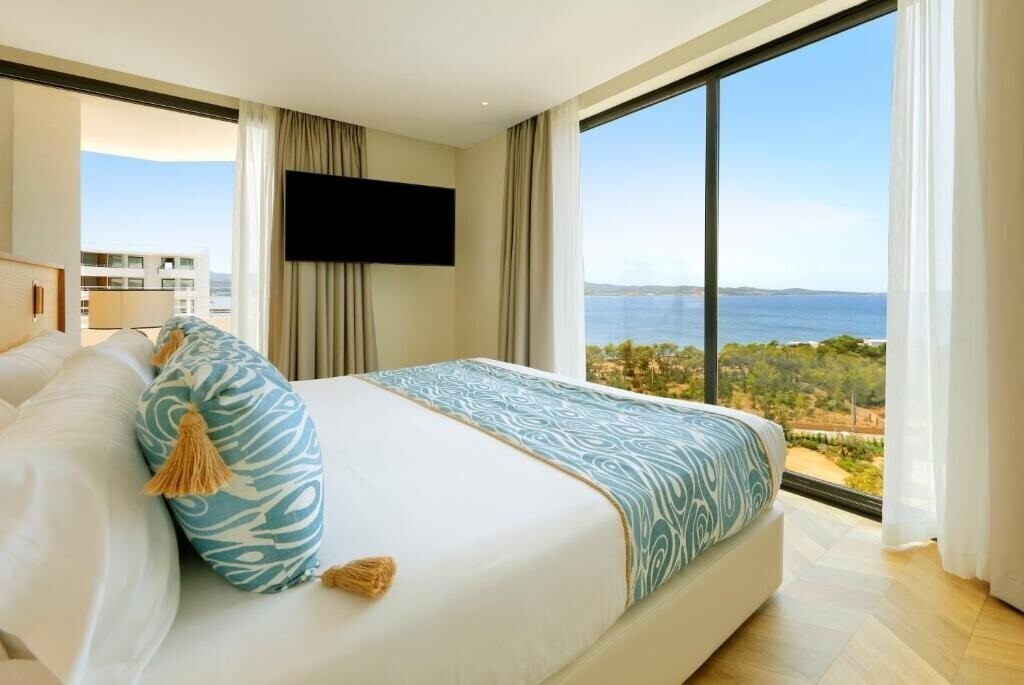 Отель TRS Ibiza Hotel 5*