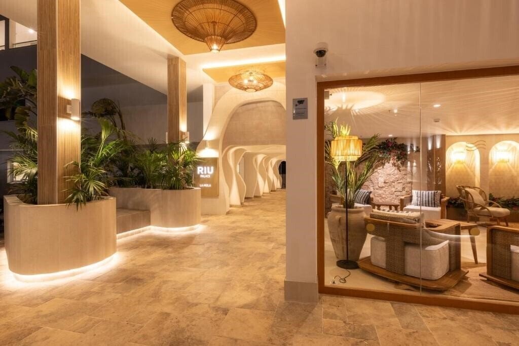 Фотография Riu La Mola 4*