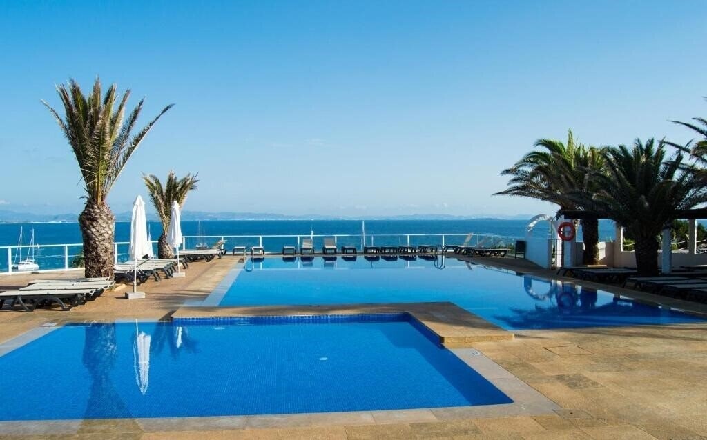 Готель Club Punta Prima 3*