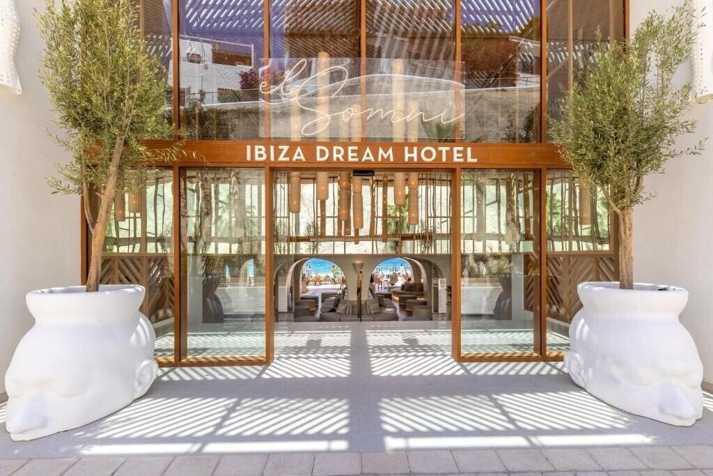 Отель El Somni Ibiza Dream Hotel by Grupotel 5*