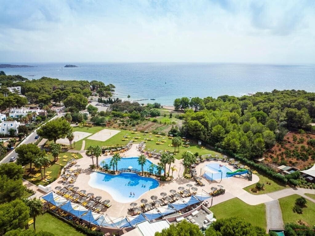 Отель Tui Magic Life Cala Pada 4*