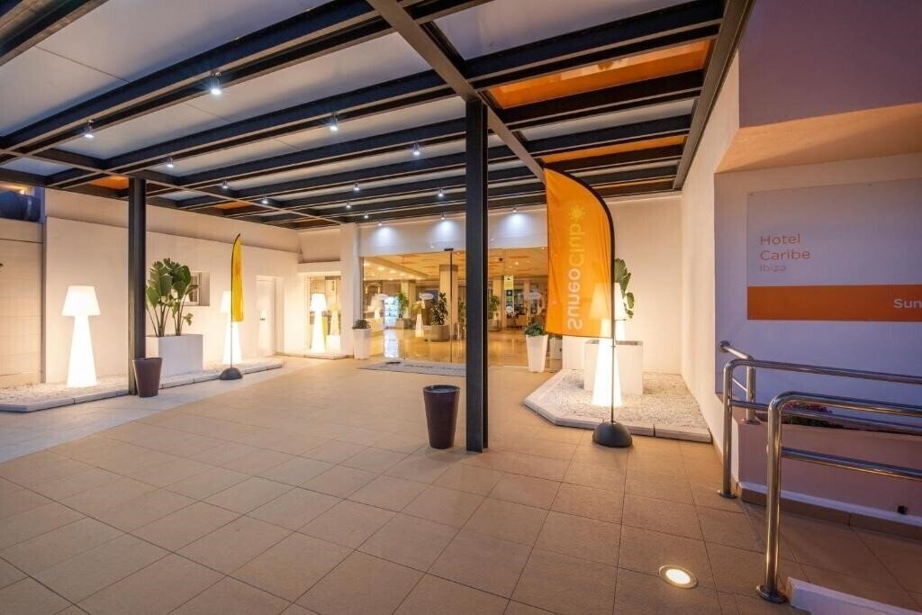 Фотографія Hotel Caribe Ibiza 3*