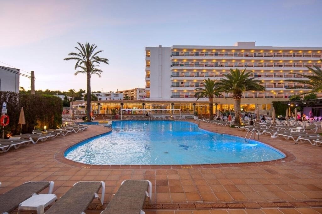 Зображення Hotel Caribe Ibiza 3*