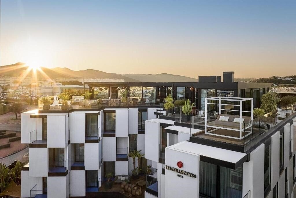 Фото NH Collection Ibiza 5*