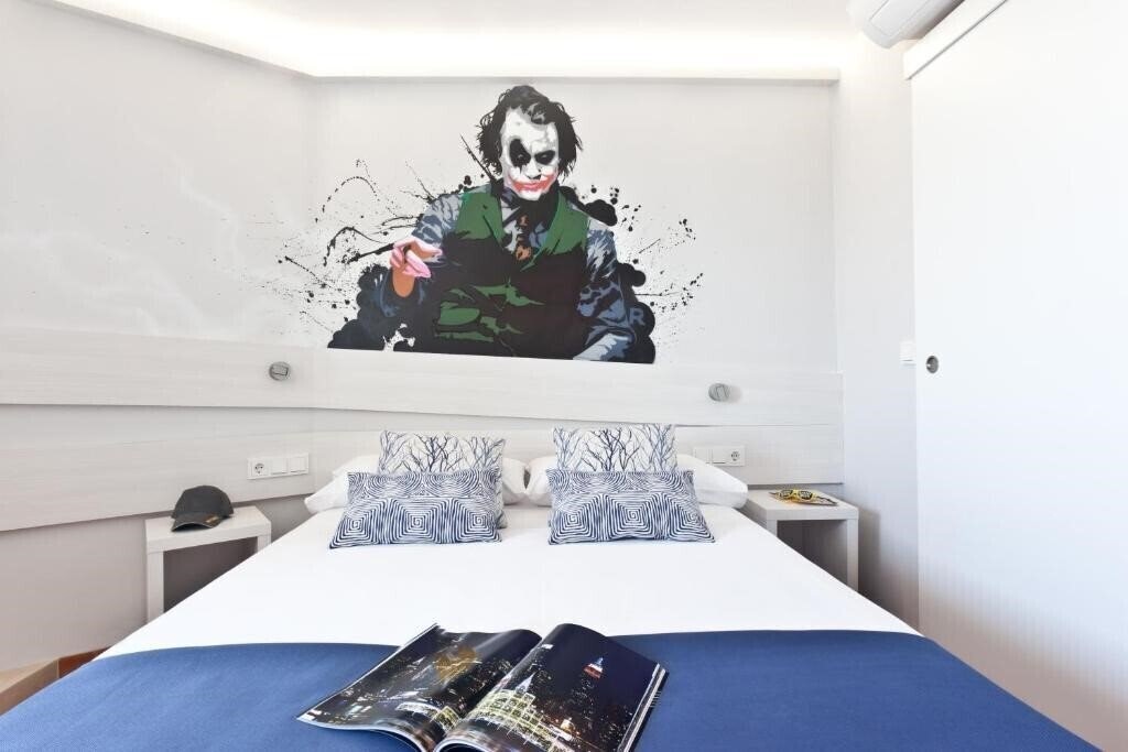 Картинка Ryans La Marina 3*