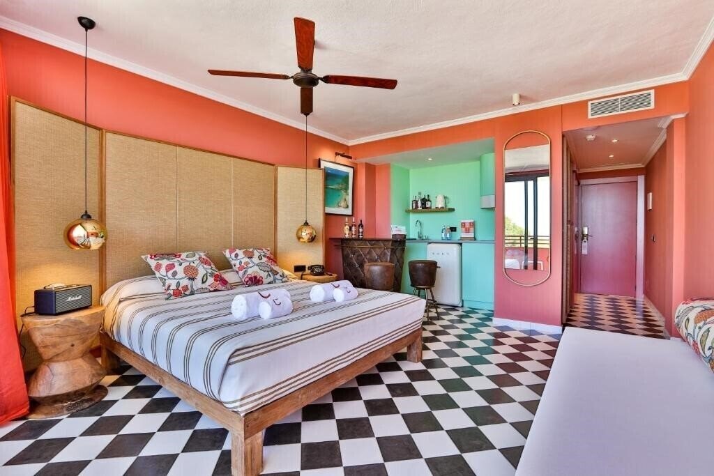 Фотографія Cubanito Ibiza Suites 4*