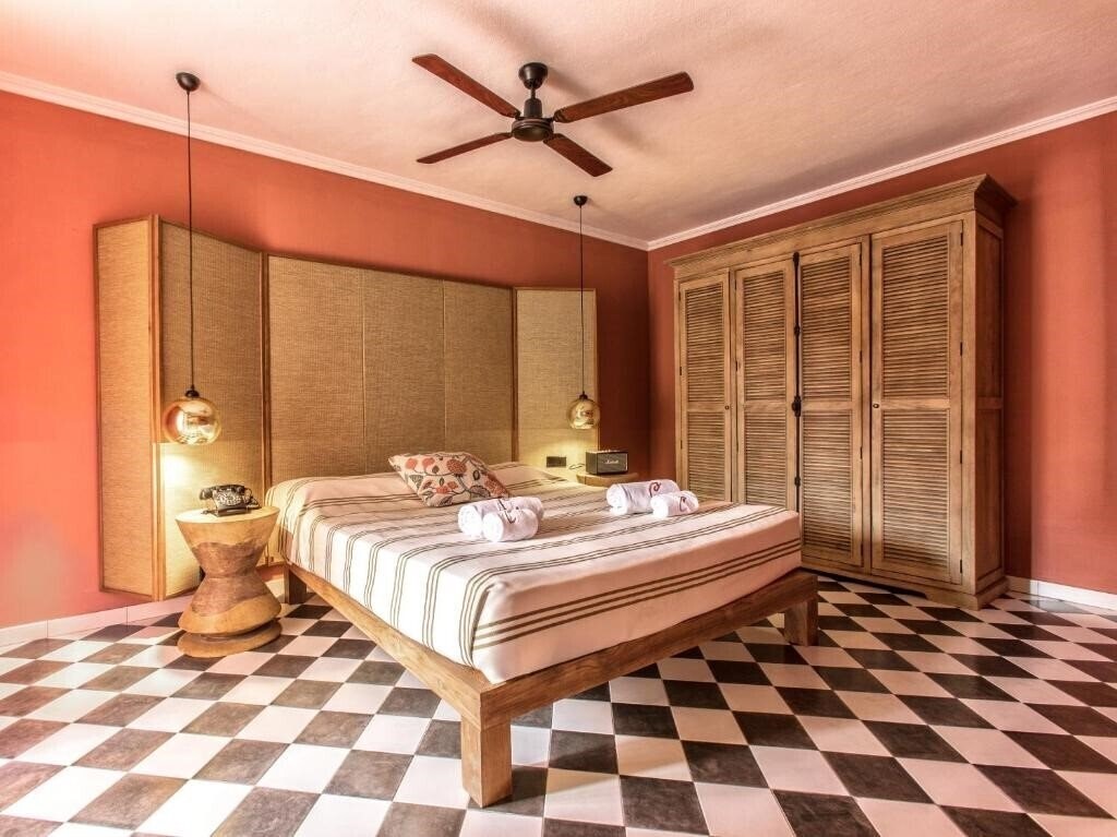 Картинка Cubanito Ibiza Suites 4*