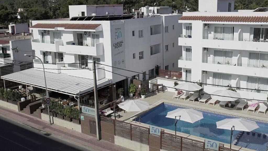 Готель Fleming 50 Apartments (Adults Only) 3*