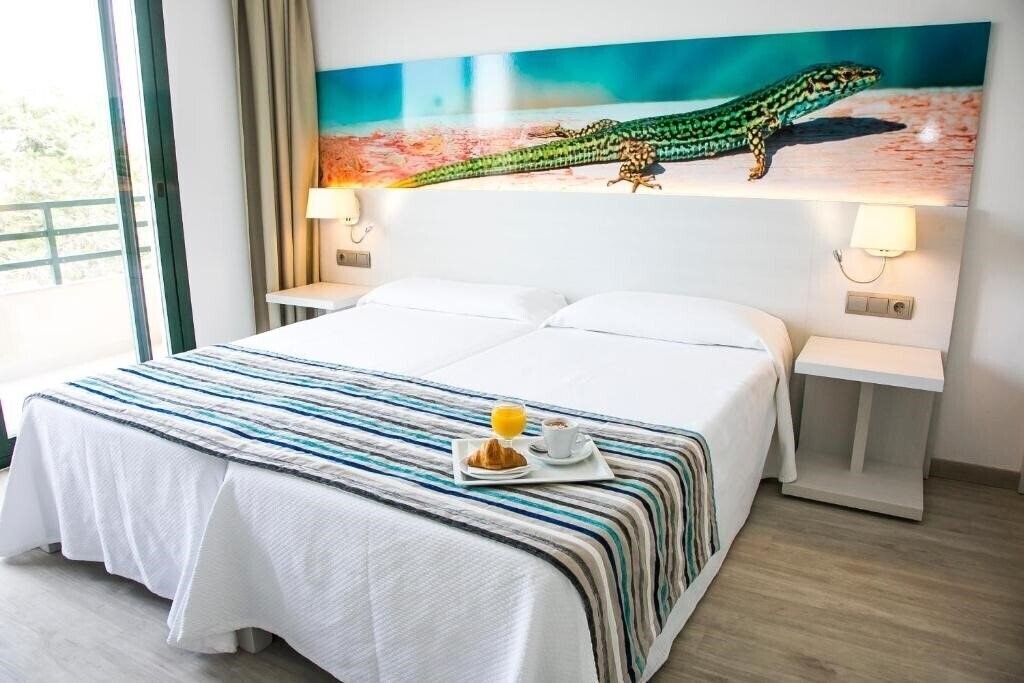 Фотографія Rosales Formentera 3*